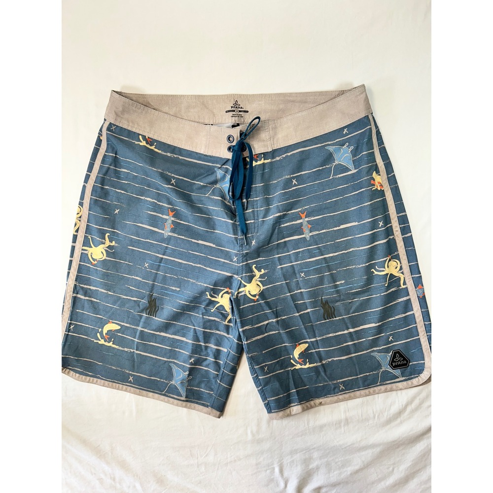 Prana Mens Blue Octopus Ray Print Board Shorts Swim Trunks Size 38 UPF 50+